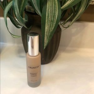 Crunchi liquid foundation natural 2.5